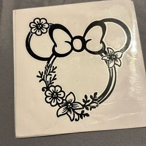 Black Minnie with flowers